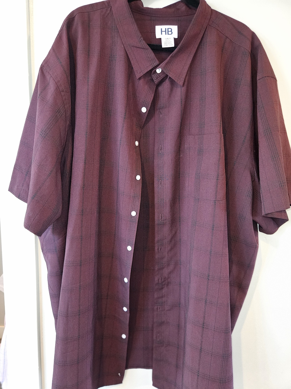 Men’s Short Sleeve Button-Up Shirt - Burgundy Plaid